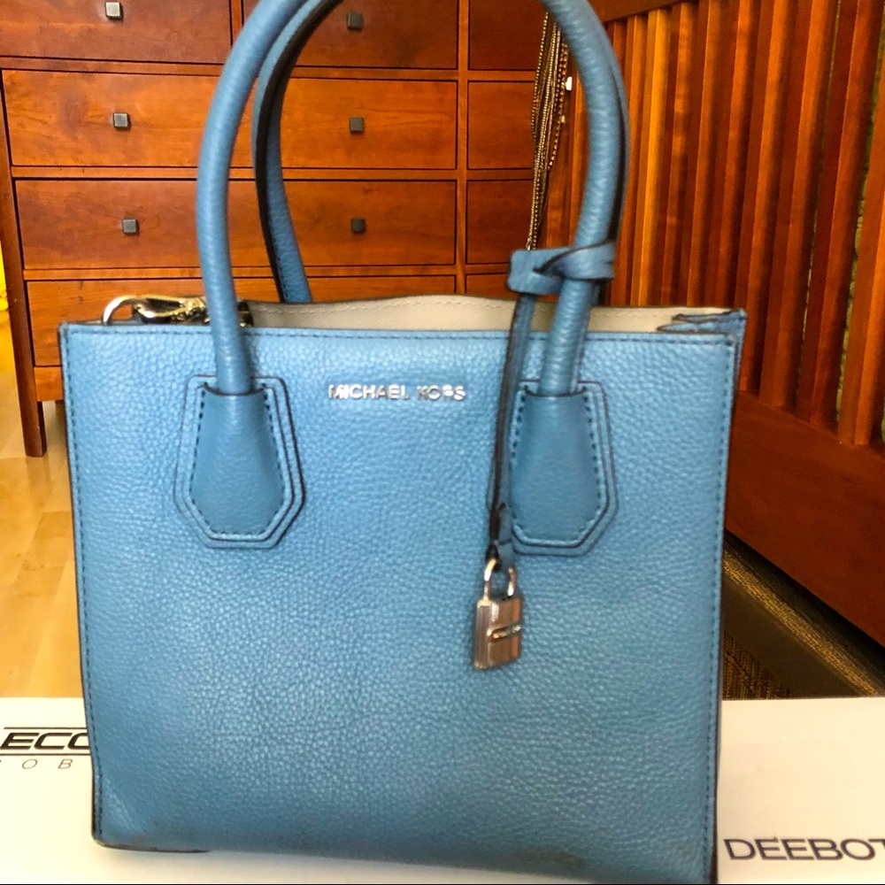 Michael Kors Small Mercer Bag